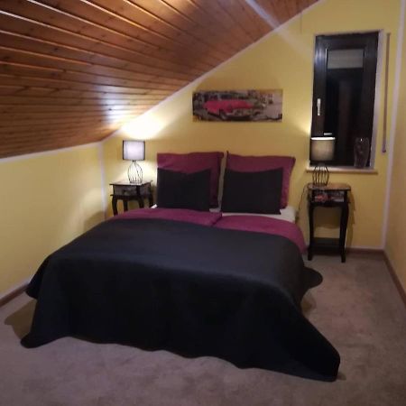 Casa Martinez Apartment Rollesbroich Exterior photo